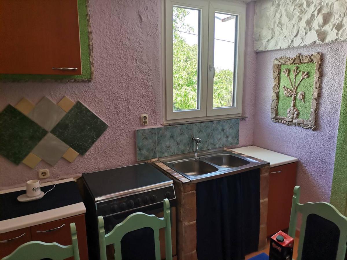 Apartman Sirena Pićan Екстериор снимка
